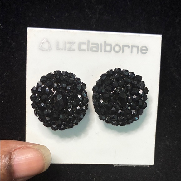 Liz Claiborne Jewelry - Liz Claiborne Jet Black Cluster Earrings